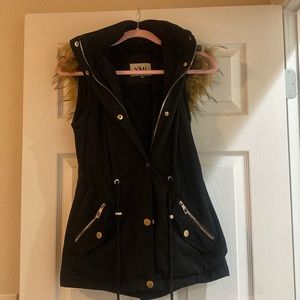 Black and gold shiny women’s winter vest